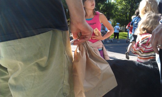 Boulderites blocking my view of The 2012 Bolder Boulder